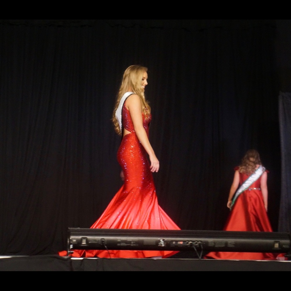 Long Red Prom/ Pageant Jovani Gown